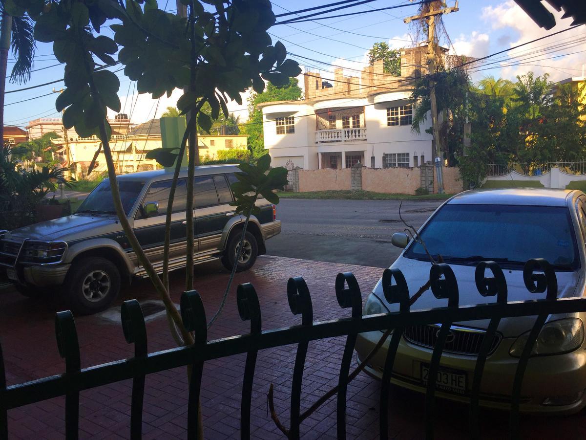 Yaad Hostel Montego Bay Exterior photo